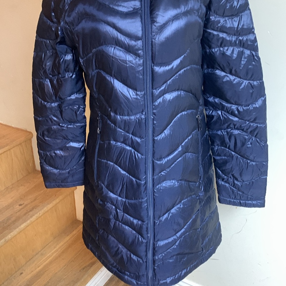 Andrew Marc Small coat - Picture 3 of 8